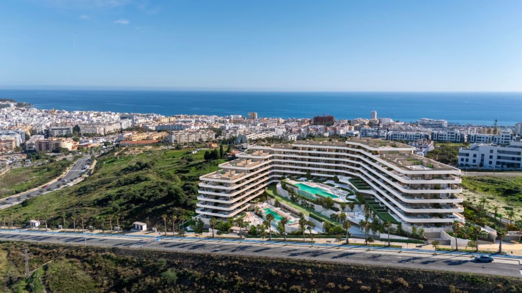 Apartament w nowej inwestycji z tarasem i widokiem na morze – Estepona